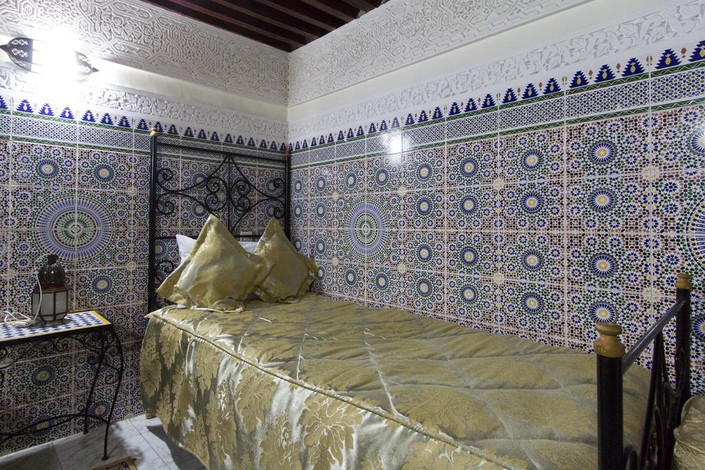 Riad Taryana Fes Exterior photo