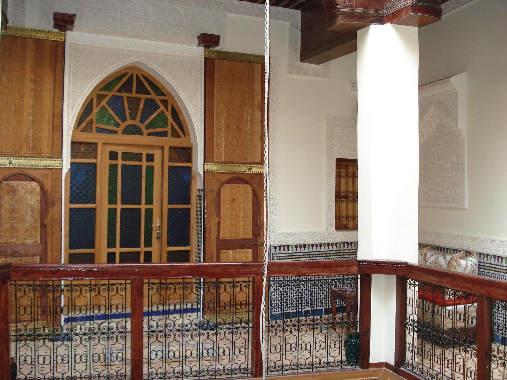 Riad Taryana Fes Exterior photo
