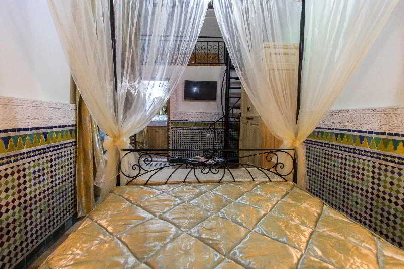 Riad Taryana Fes Exterior photo